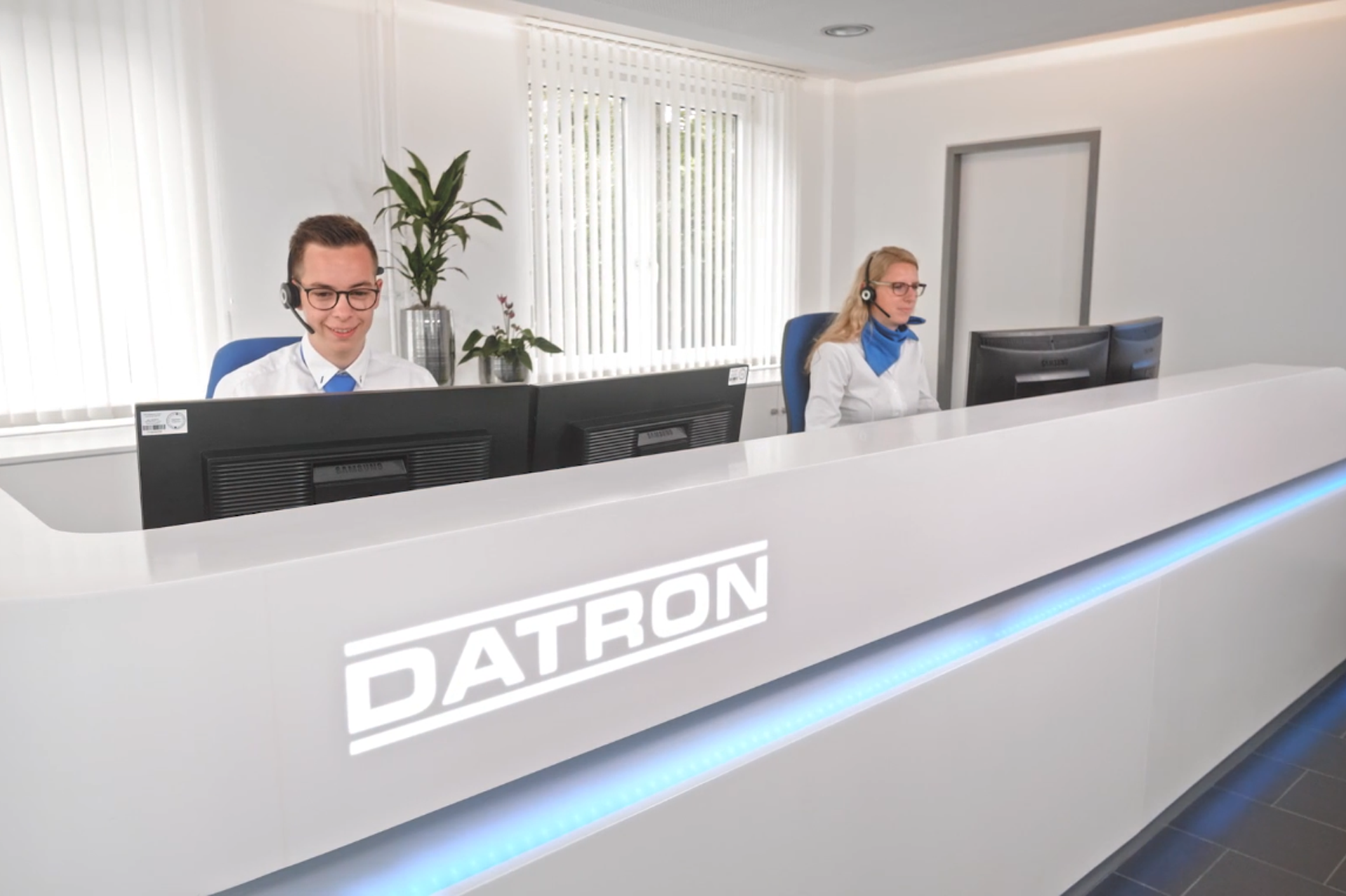 Kontaktieren Sie DATRON jetzt